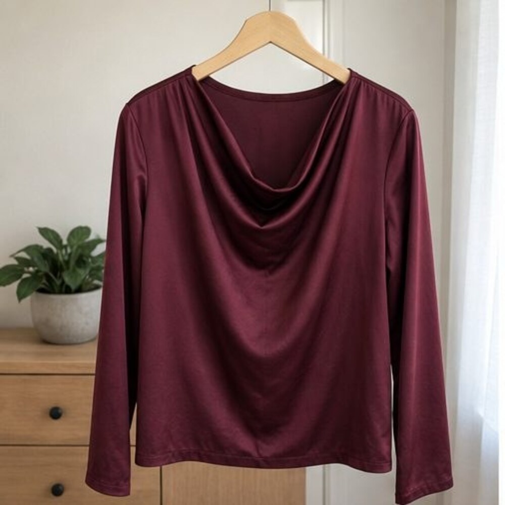 Emerald Lace Trim Top